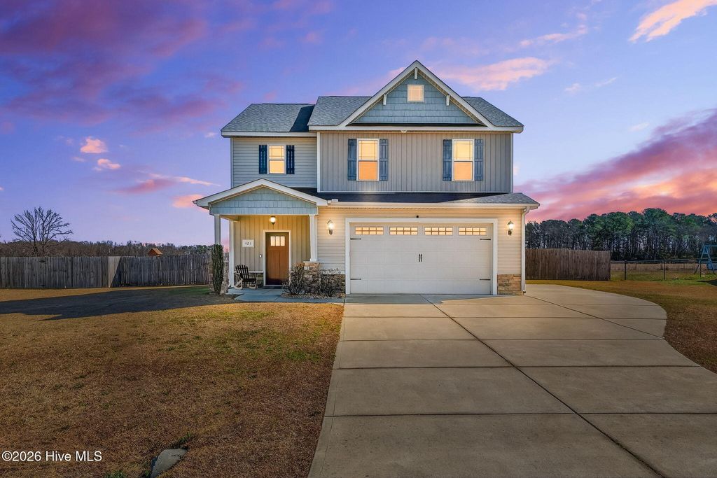 Photo of 423 Planters Ridge Drive, Pikeville, NC 27863 (MLS # 100556251)