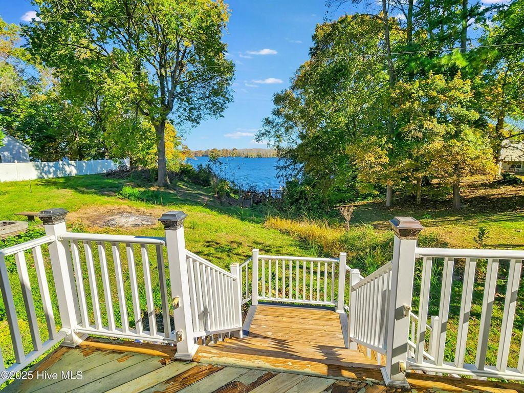 Photo of 111 Apache Road, Harrellsville, NC 27942 (MLS # 100538094)