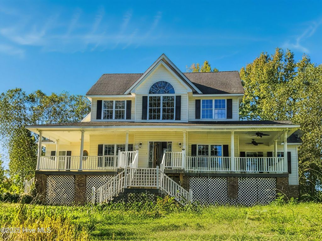 Photo of 111 Apache Road, Harrellsville, NC 27942 (MLS # 100538094)