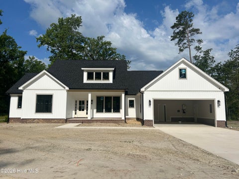 Homes For Sale - 2430 Starling Lane<br/> New Bern, NC 28562