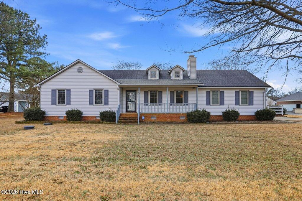 Photo of 101 Shilou Drive, Pikeville, NC 27863 (MLS # 100555142)