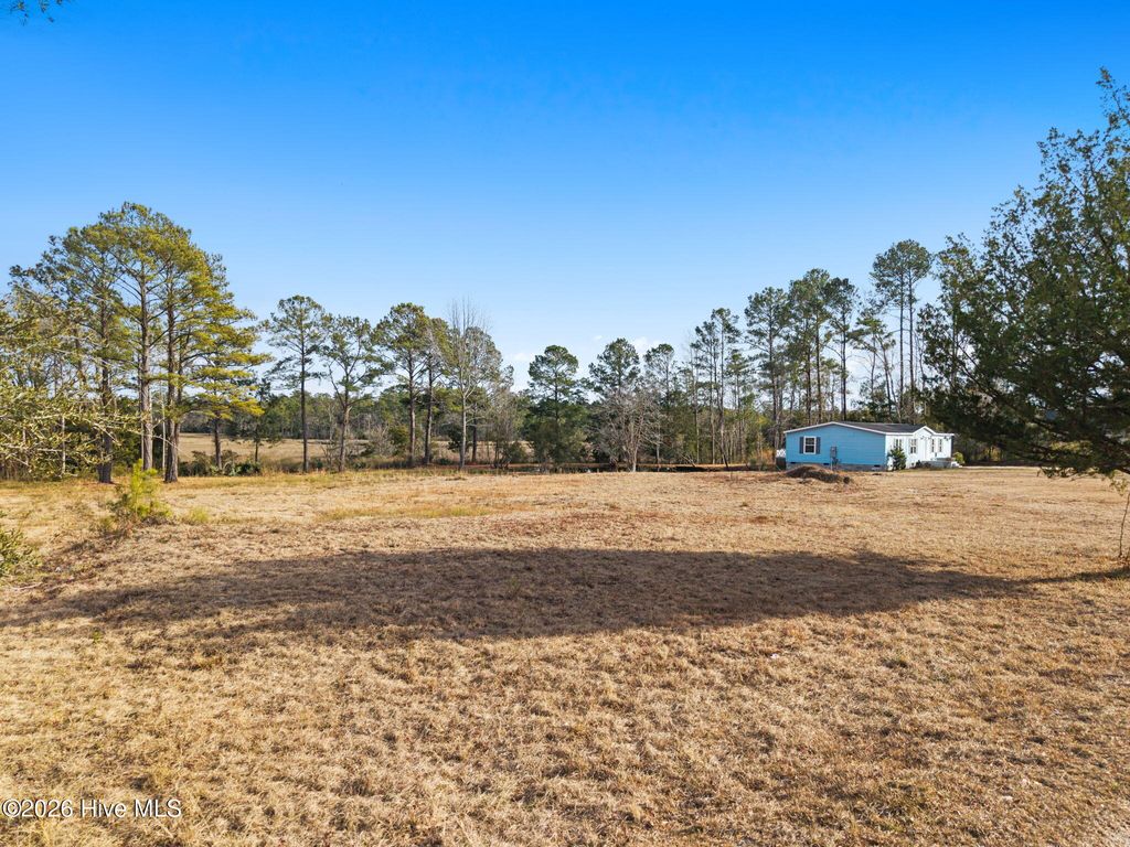 Photo of 260 Edgewater Drive SW, Shallotte, NC 28470 (MLS # 100552080)