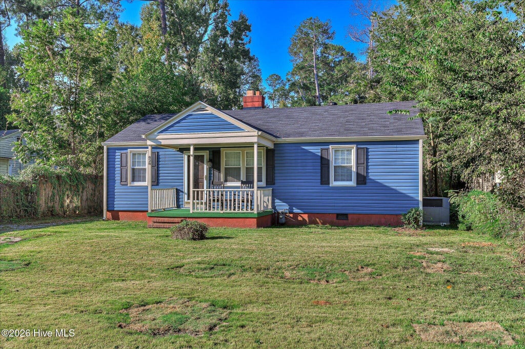 Photo of 828 Ann Street, Augusta, GA 30904 (MLS # 100611633)