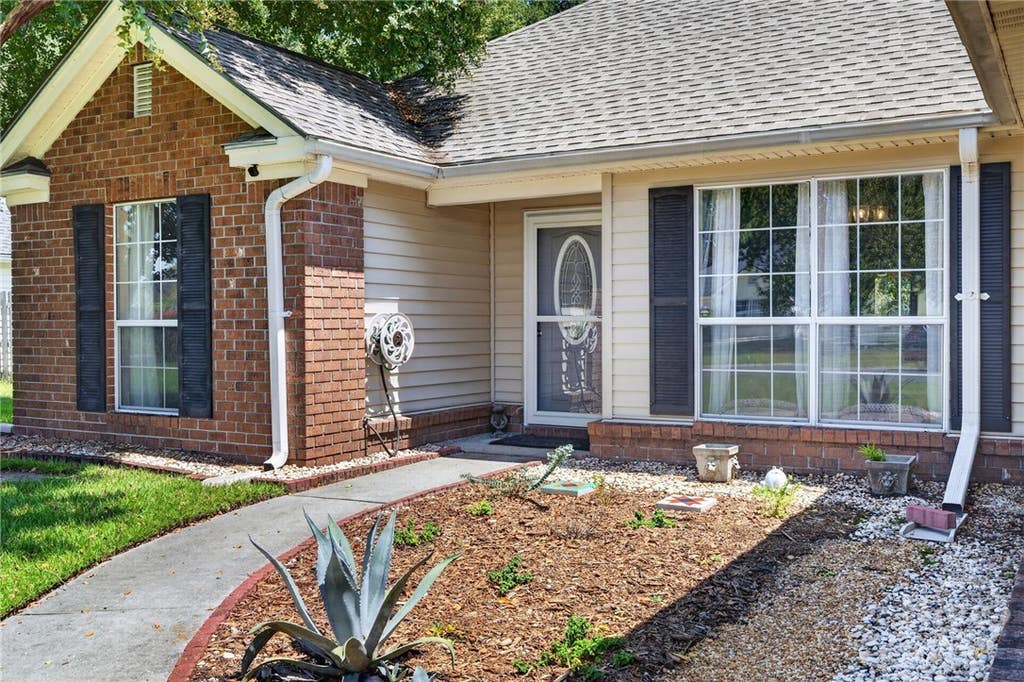 Photo of 211 Longleaf Circle, Pooler, GA 31322 (MLS # SA362988)