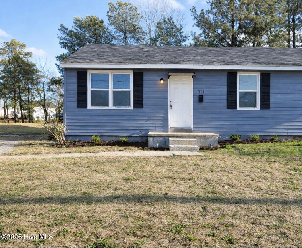 Photo of 314 Starling Street, Jacksonville, NC 28540 (MLS # 100547262)
