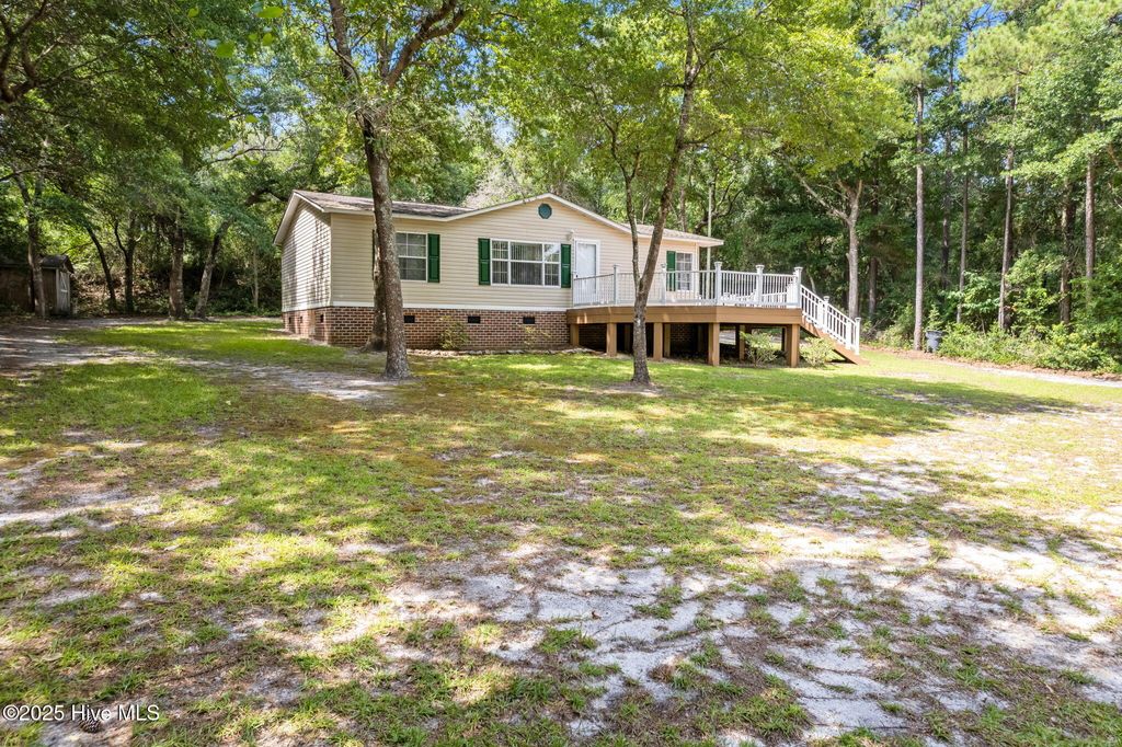 Photo of 930 Cypress Lakes Circle SE, Bolivia, NC 28422 (MLS # 100515279)