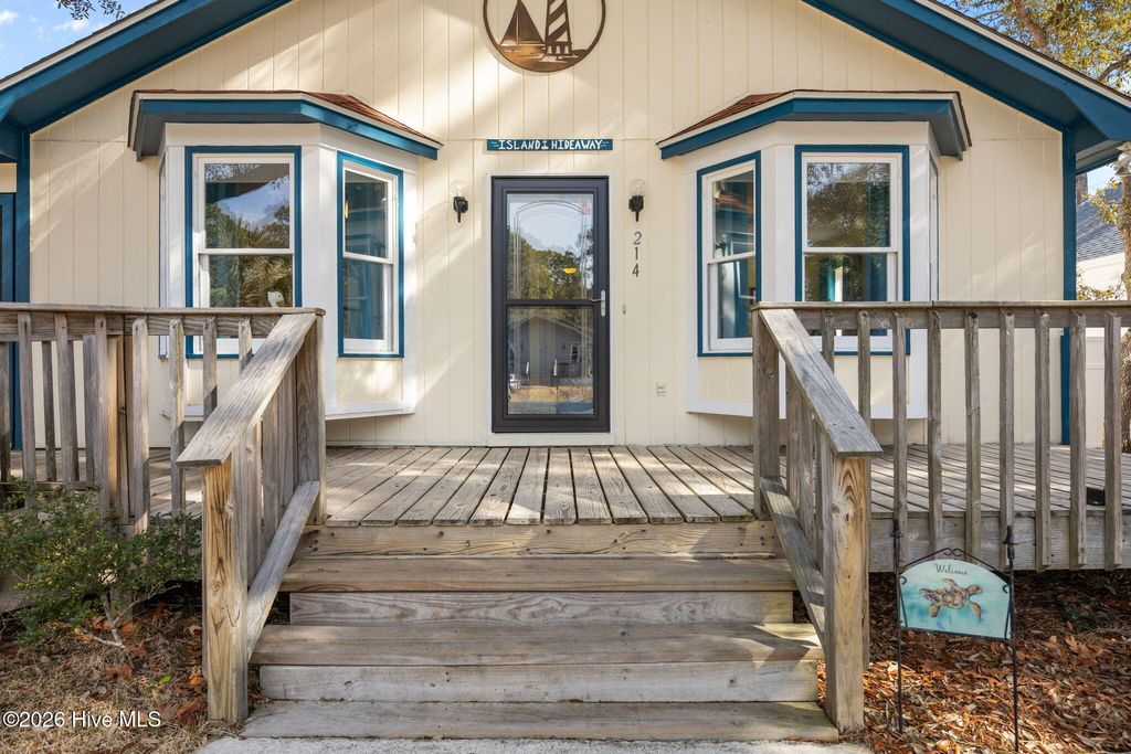 Photo of 214 NE 50th Street, Oak Island, NC 28465 (MLS # 100554594)