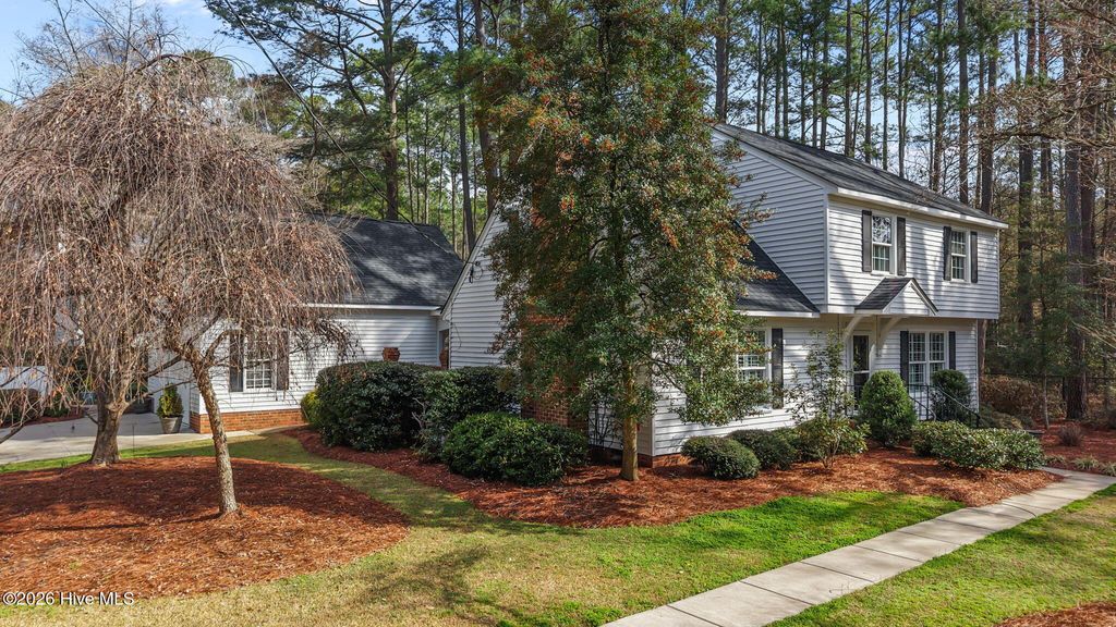 Photo of 708 Raleigh Road Parkway W, Wilson, NC 27893 (MLS # 100559519)