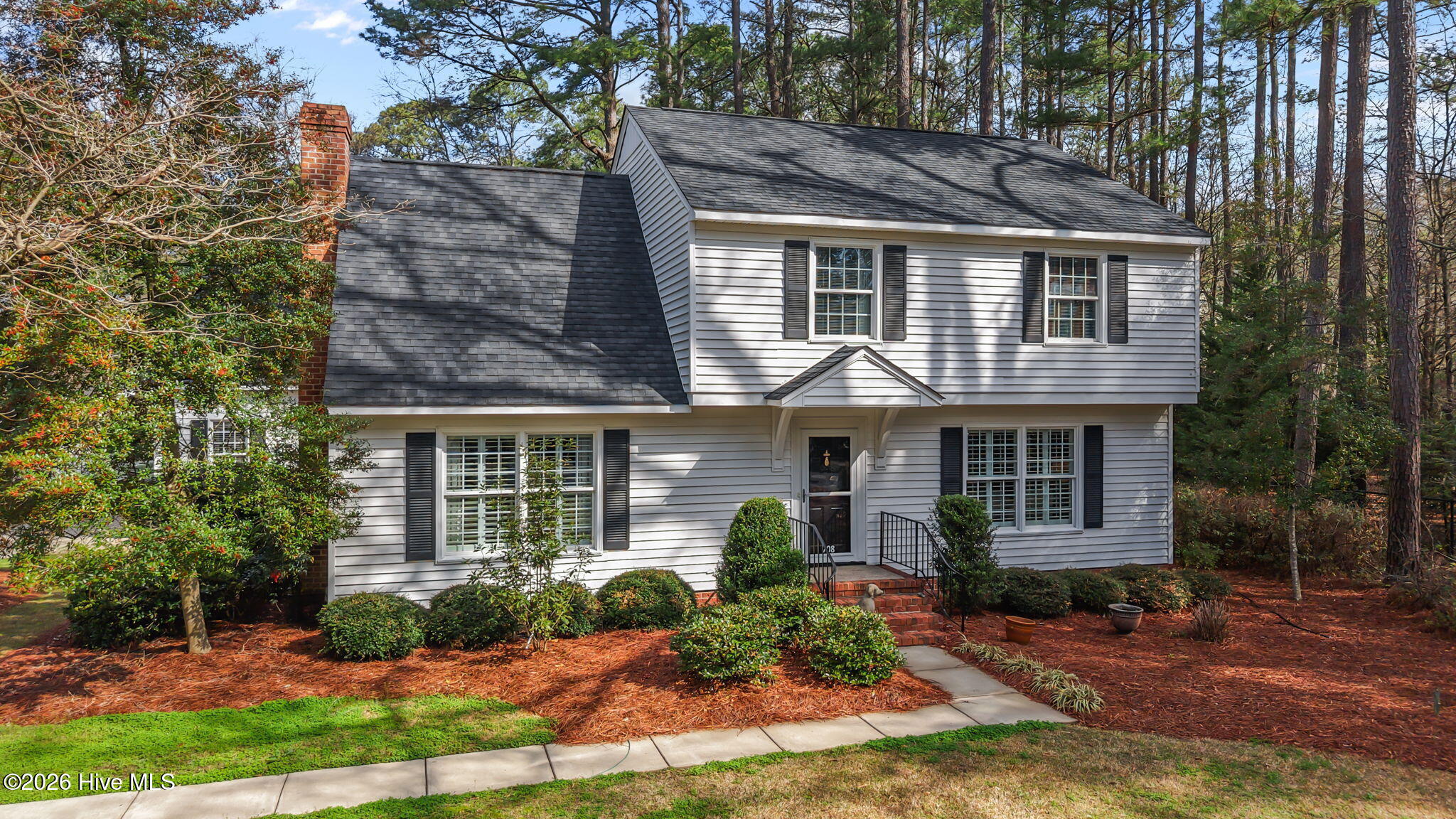 708 Raleigh Road Parkway W