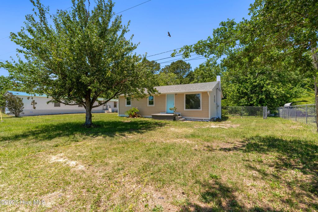 Photo of 13271 Us Highway 17, Hampstead, NC 28443 (MLS # 100509546)