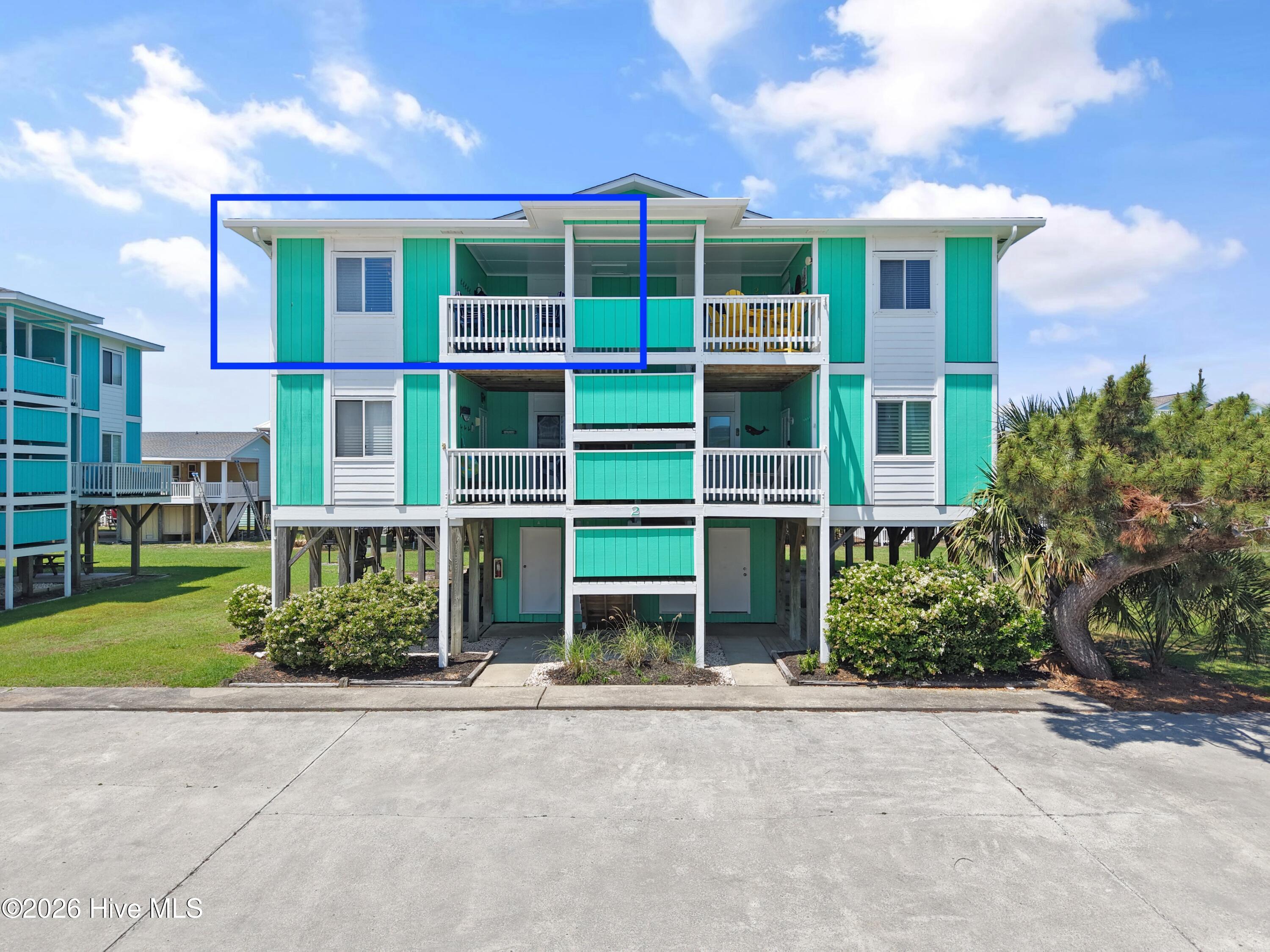 1068 Ocean Boulevard W # 2a