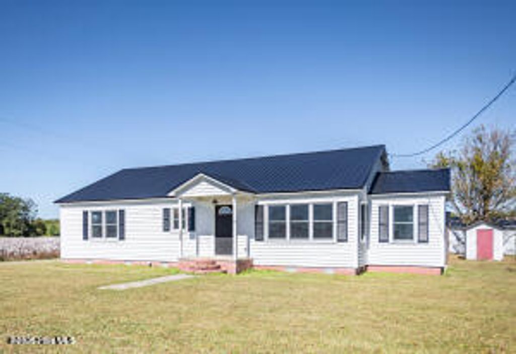 Photo of 2600 Manning Road, Jamesville, NC 27846 (MLS # 100577368)