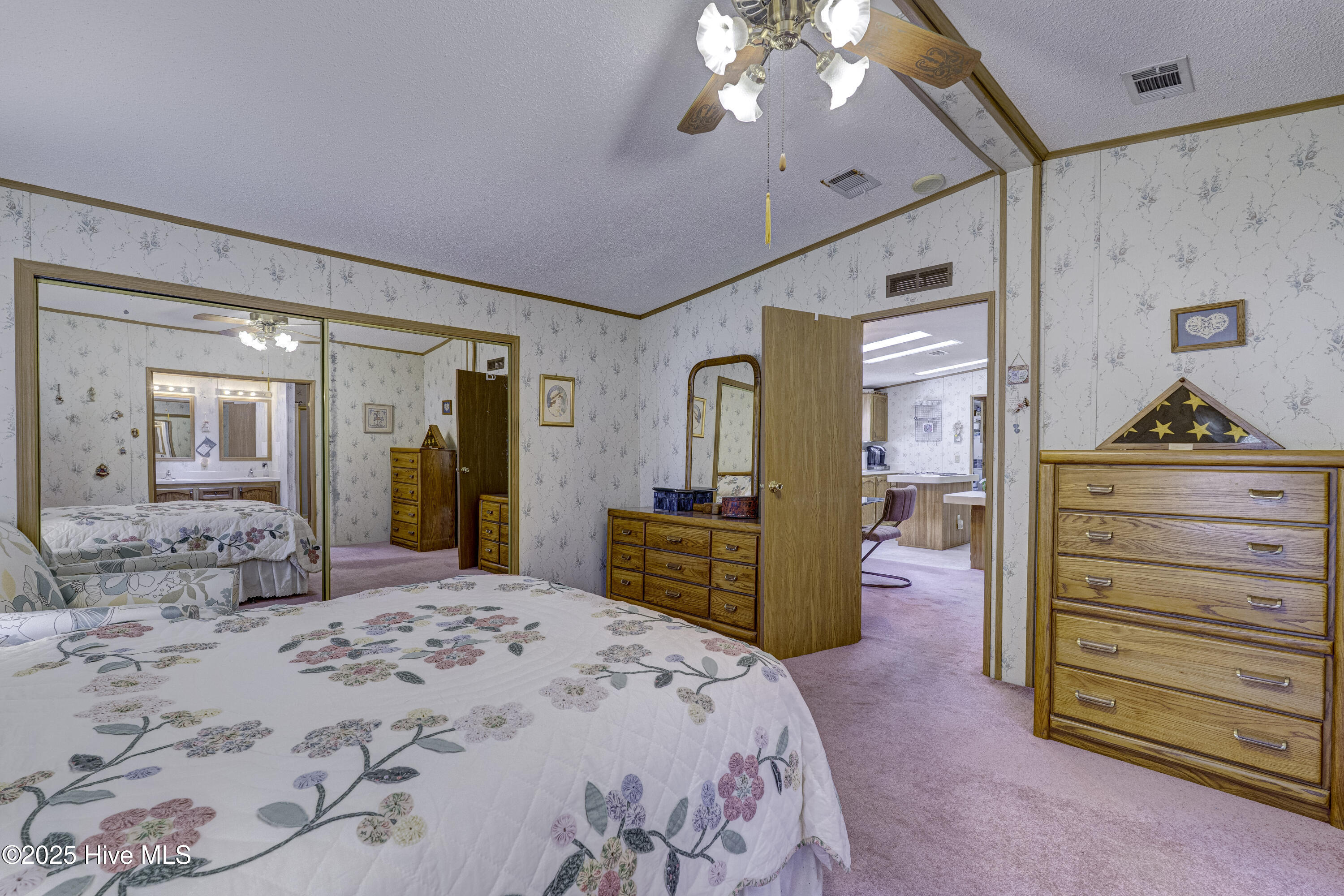 Hampstead, North Carolina 28443, United States, 3 Bedrooms Bedrooms, ,2 BathroomsBathrooms,Residential,Active,255994