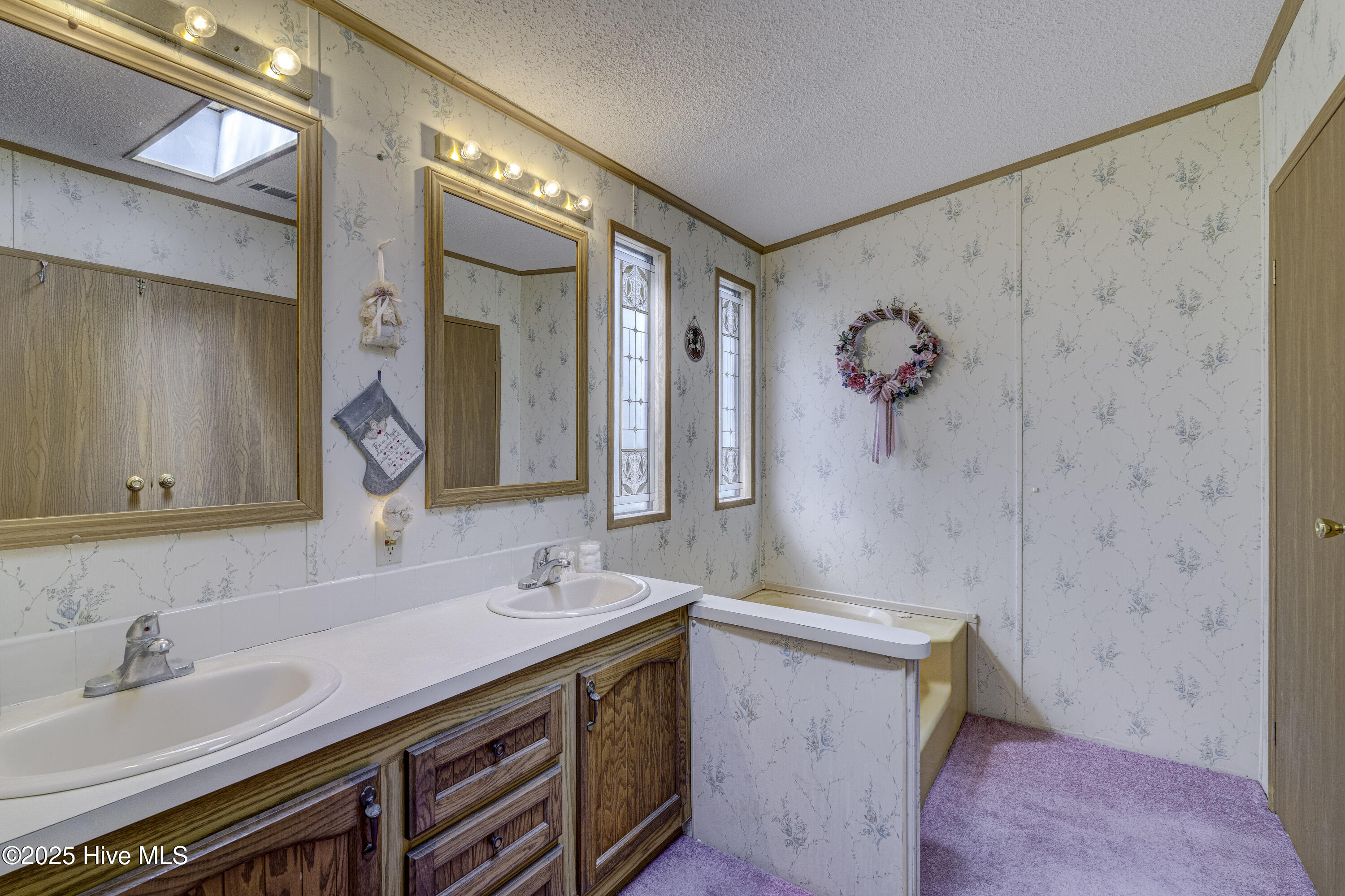 Hampstead, North Carolina 28443, United States, 3 Bedrooms Bedrooms, ,2 BathroomsBathrooms,Residential,Active,255994