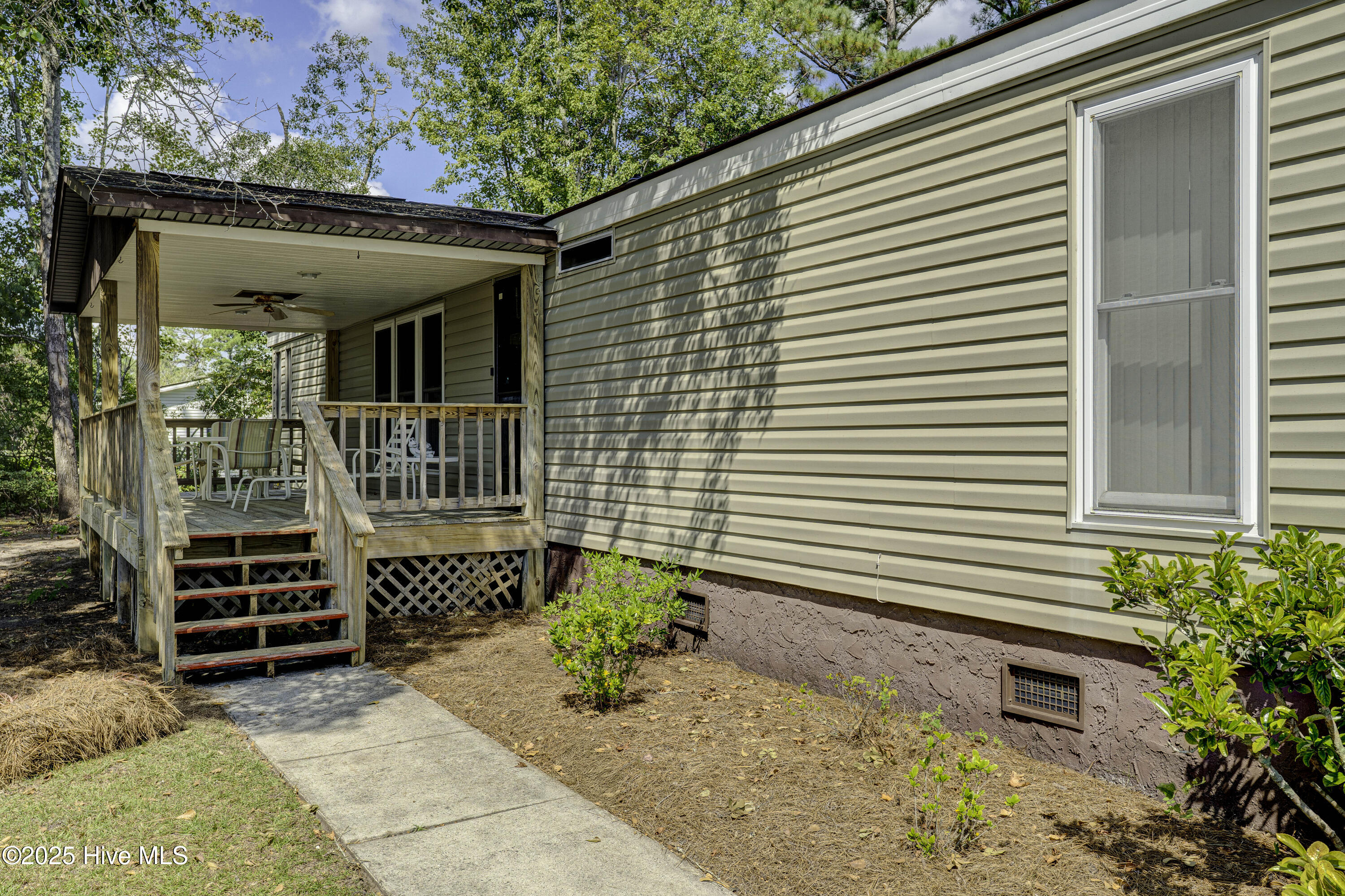 Hampstead, North Carolina 28443, United States, 3 Bedrooms Bedrooms, ,2 BathroomsBathrooms,Residential,Active,255994