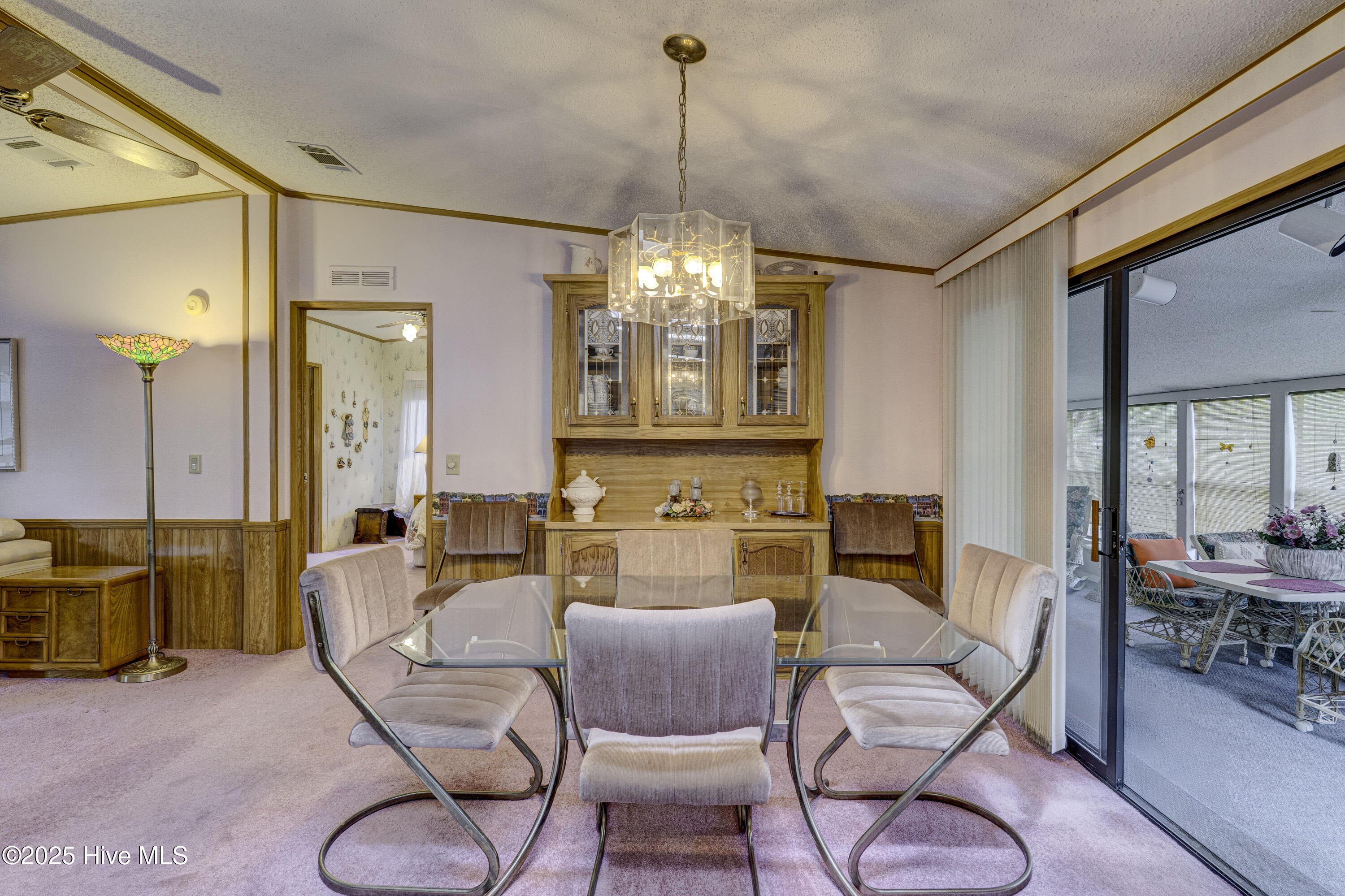 Hampstead, North Carolina 28443, United States, 3 Bedrooms Bedrooms, ,2 BathroomsBathrooms,Residential,Active,255994