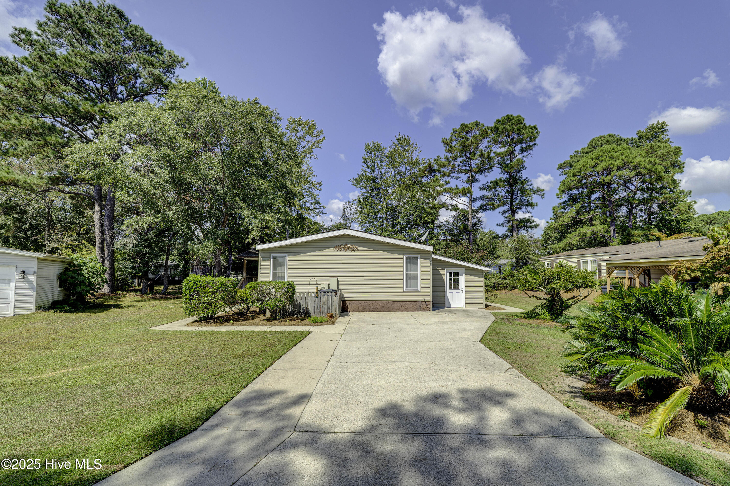 Hampstead, North Carolina 28443, United States, 3 Bedrooms Bedrooms, ,2 BathroomsBathrooms,Residential,Active,255994
