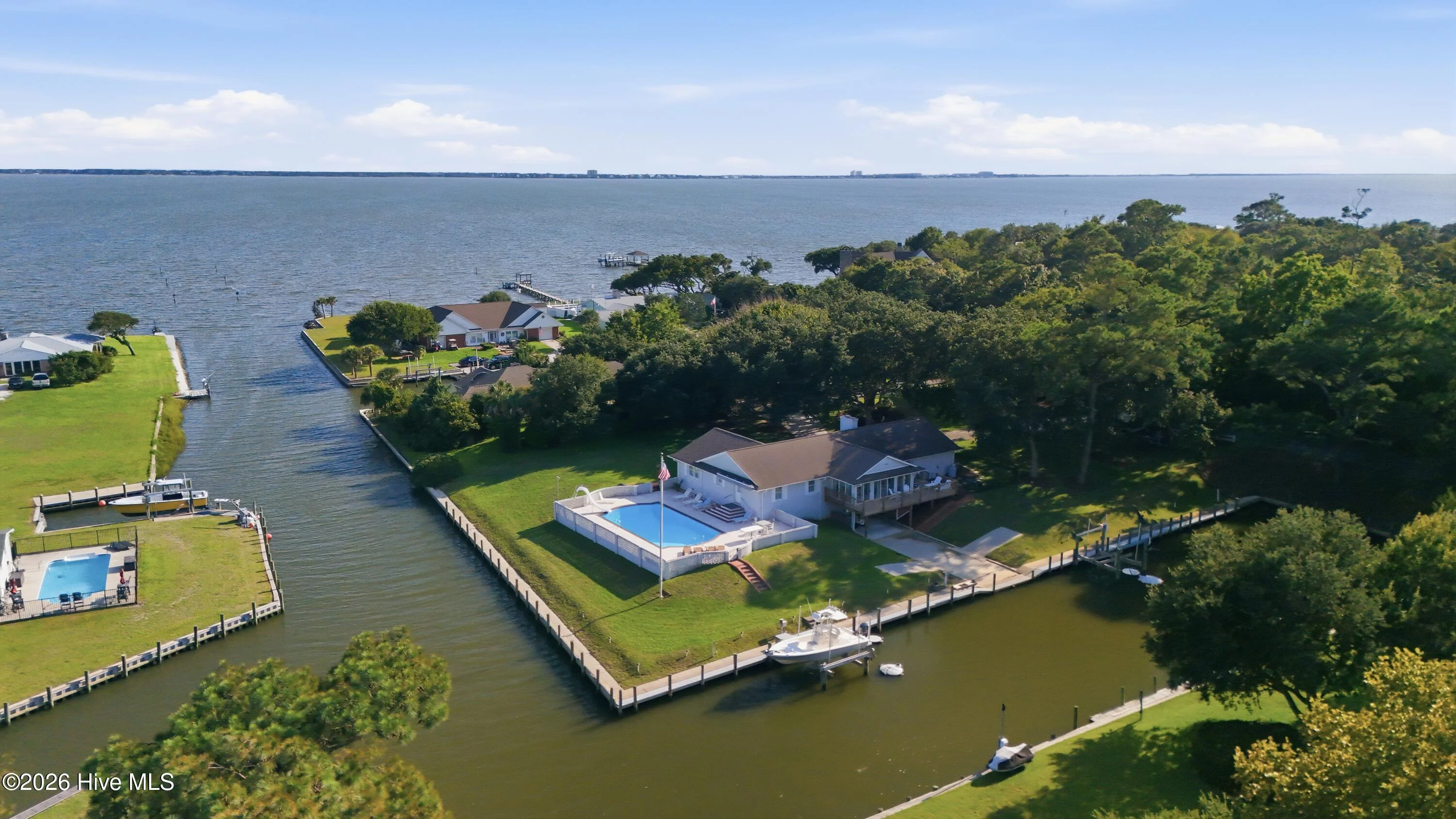 104 Sea Trace Lane