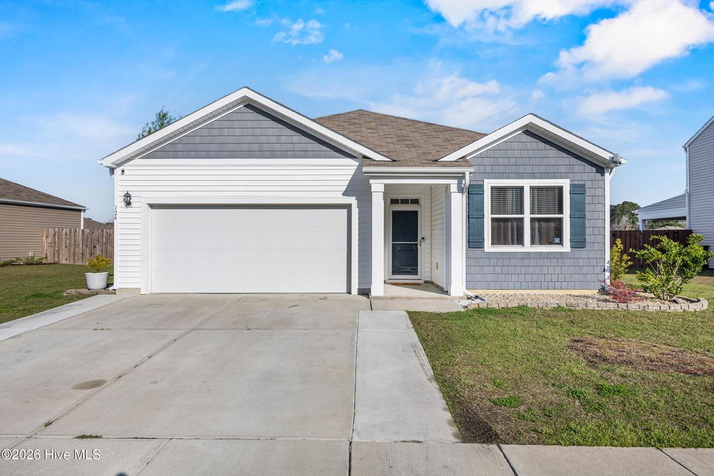 Photo of 124 Tributary Circle, Wilmington, NC 28401 (MLS # 100560098)