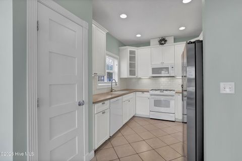 Tiny photo for 121 Candlewood Drive, Hampstead, NC 28443 (MLS # 100550563)