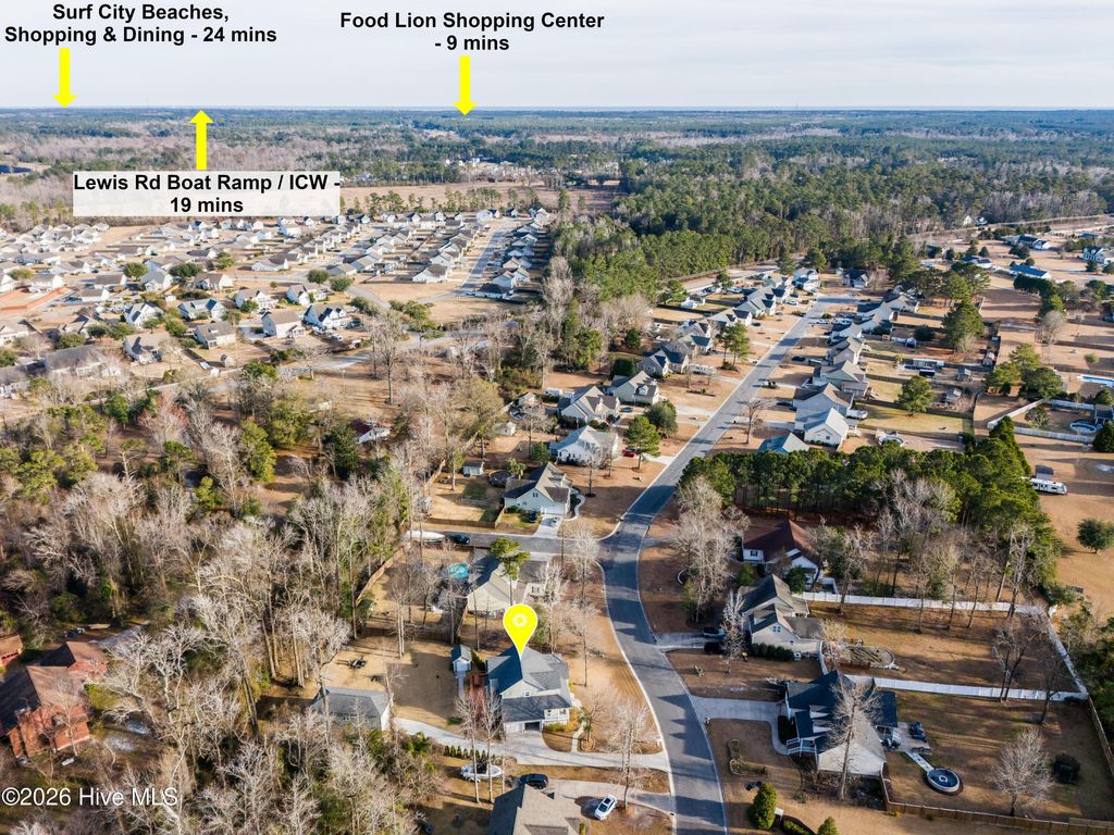 Photo of 121 Candlewood Drive, Hampstead, NC 28443 (MLS # 100550563)