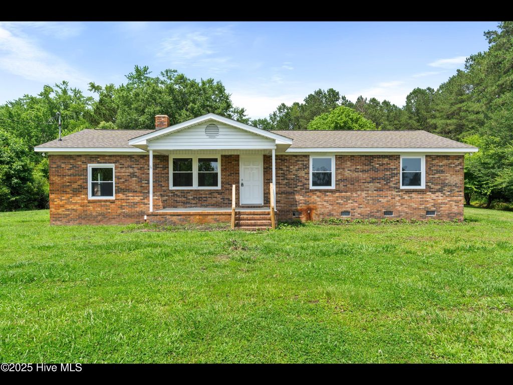 Photo of 9348 Nc Highway 210, Rocky Point, NC 28457 (MLS # 100511268)