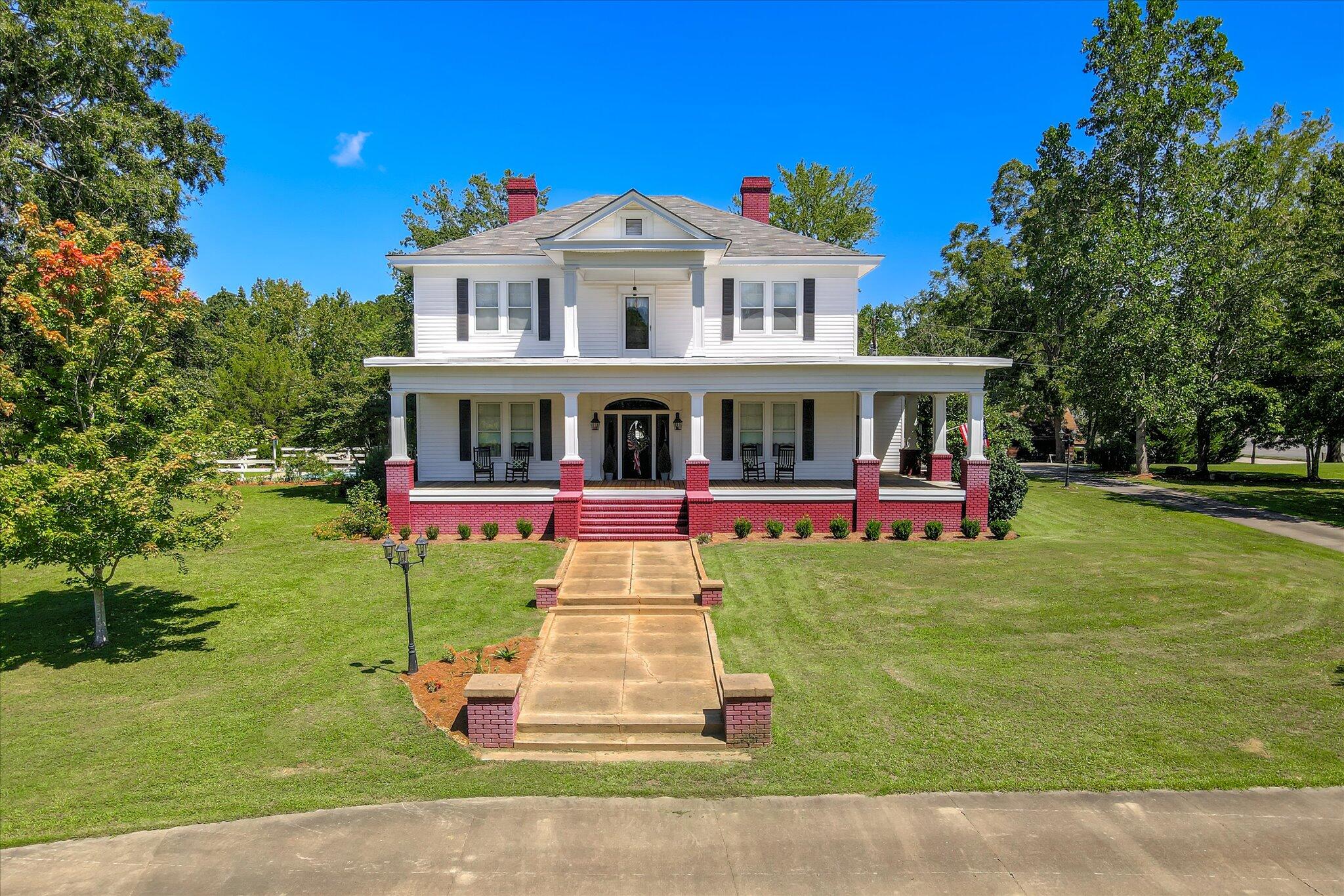 125 Goshen Street
