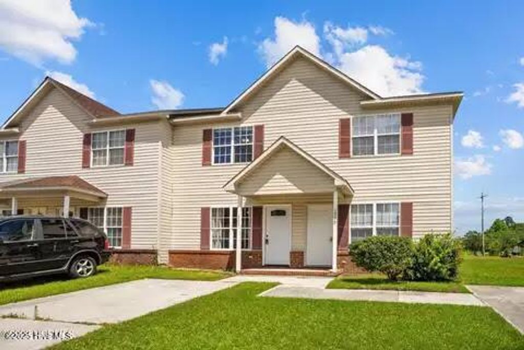 Photo of 1997 W Brandymill Lane, Jacksonville, NC 28546 (MLS # 100546536)