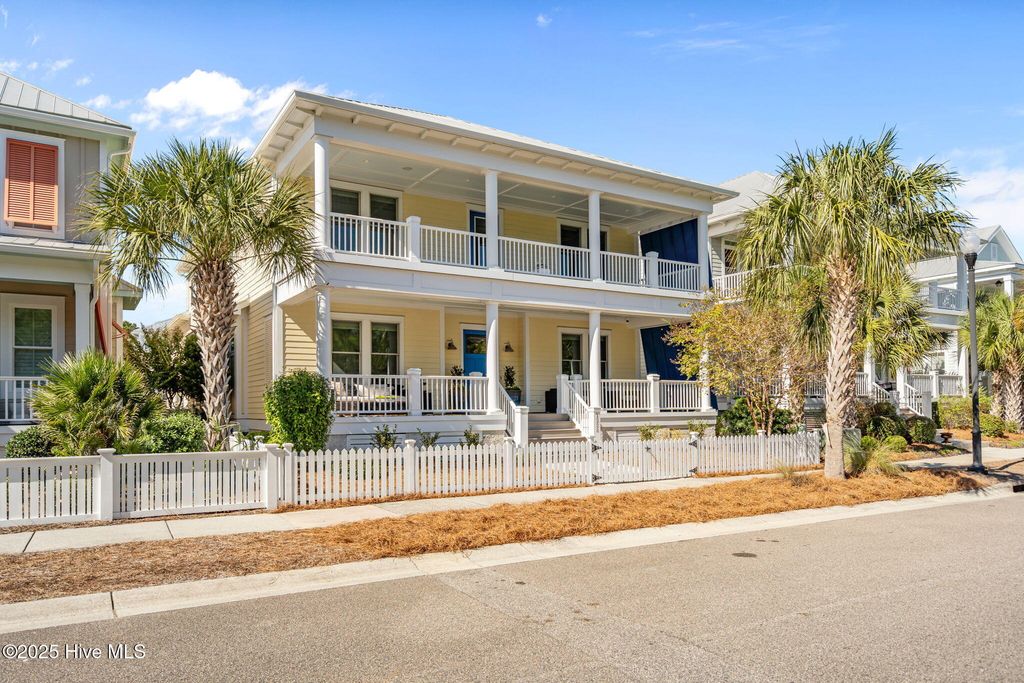 Photo of 1228 Croaker Lane, Carolina Beach, NC 28428 (MLS # 100535952)