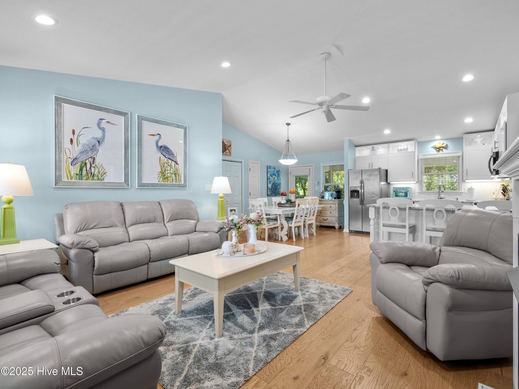 Photo of 113 Sea Gull Road, Emerald Isle, NC 28594 (MLS # 100559925)