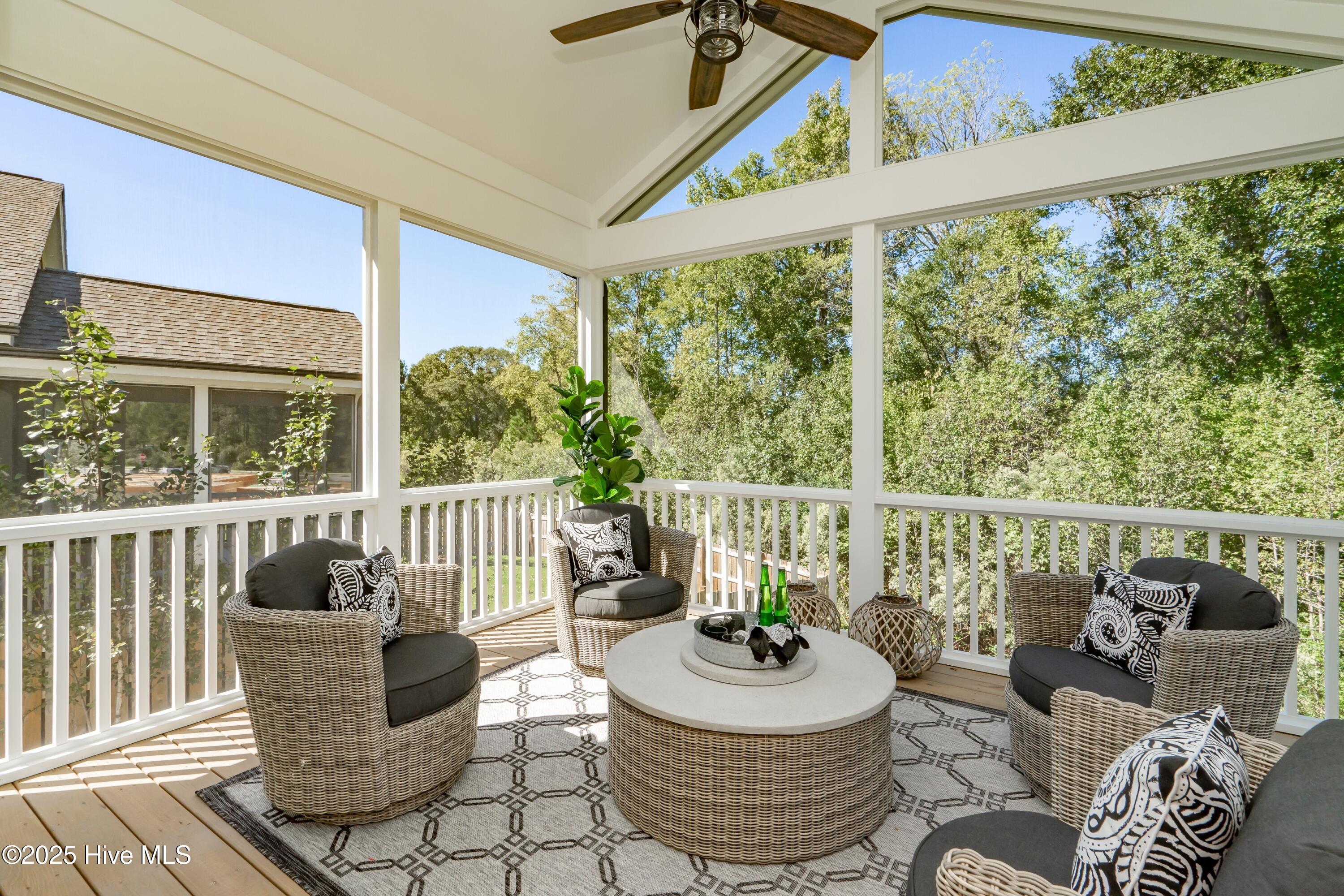 221 Shoreview Drive