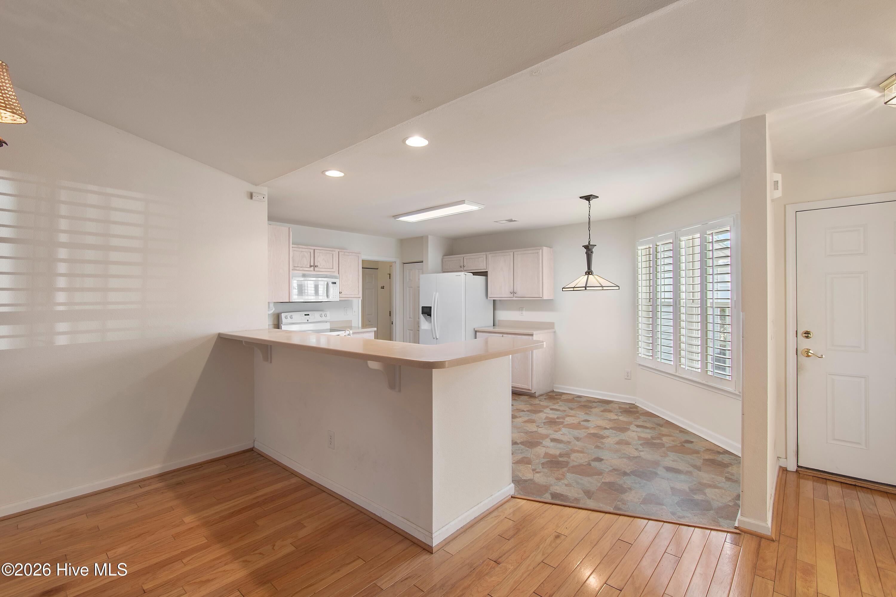 936 Wyndfall Drive SW