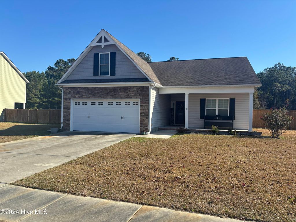 Photo of 200 Murifield Drive, Jacksonville, NC 28540 (MLS # 100567744)