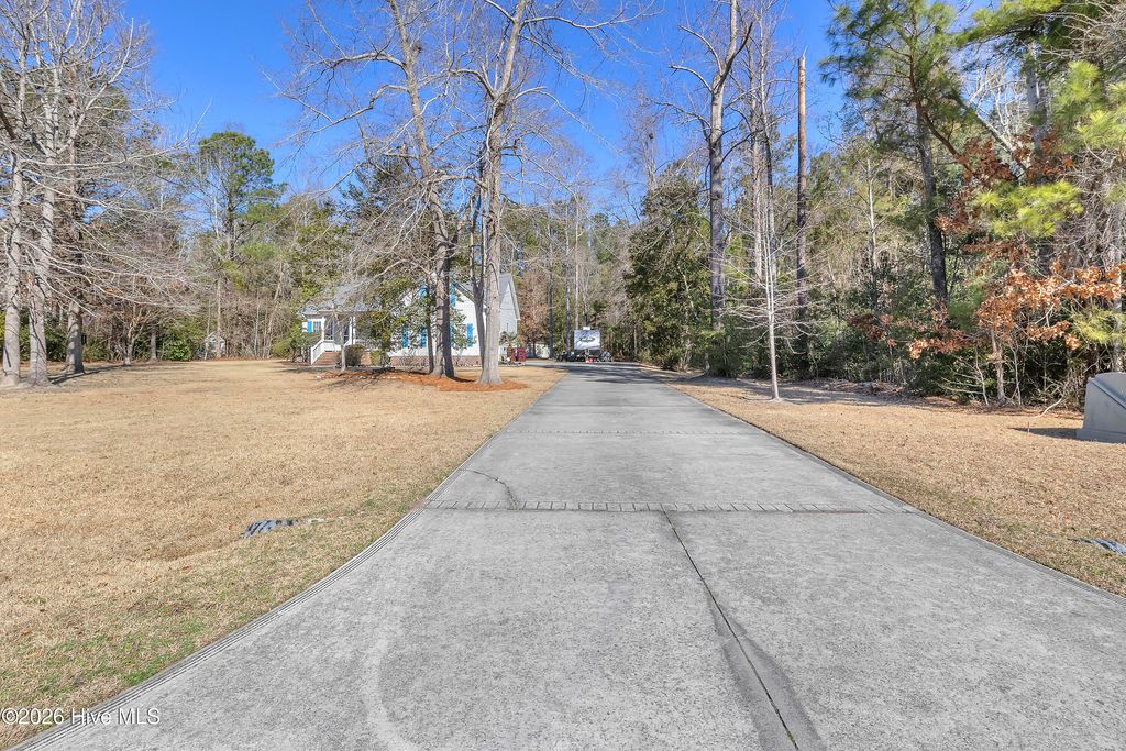 Photo of 109 Candlewood Drive, Hampstead, NC 28443 (MLS # 100562137)