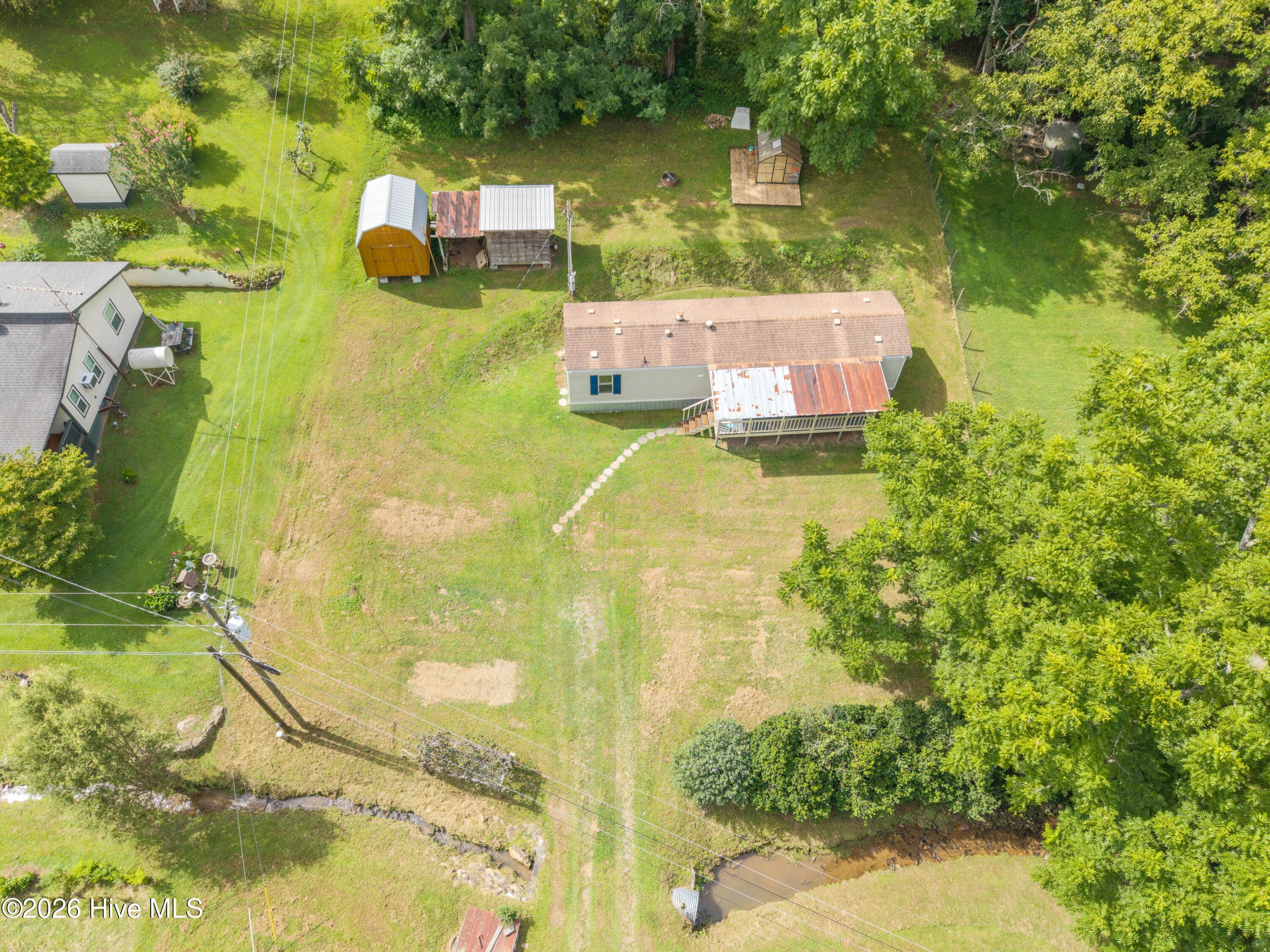 1089 Glen Stalcup Road - Photo 3