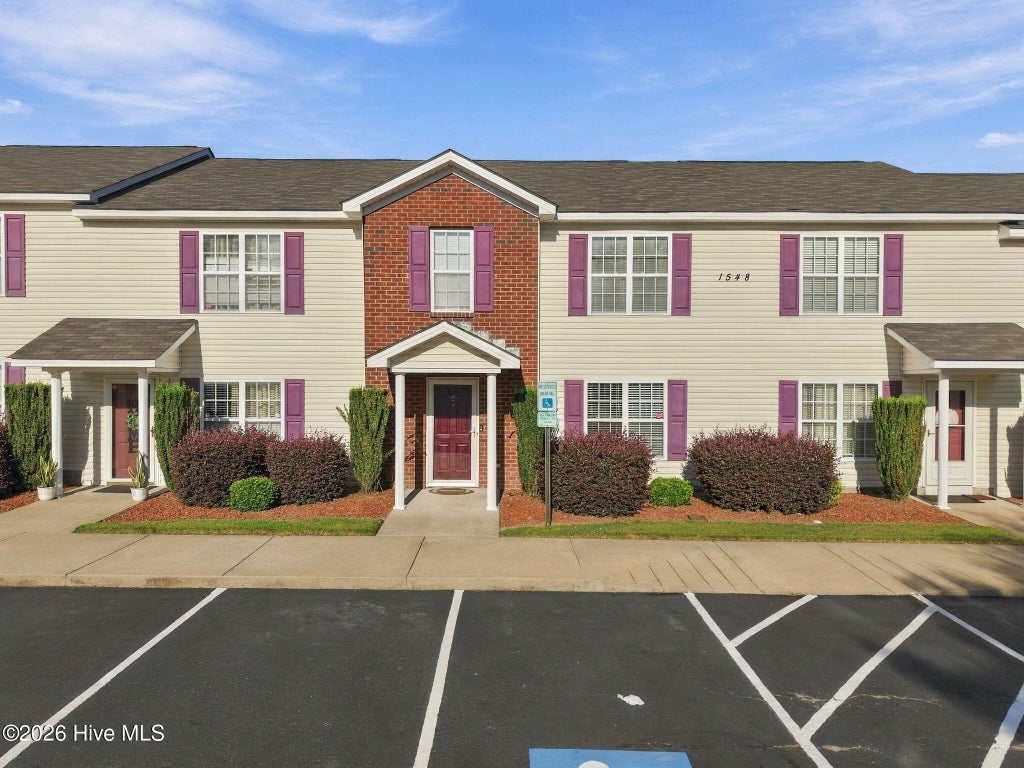 Photo of 1548 Manning Forest Drive #M5, Greenville, NC 27834 (MLS # 100597609)