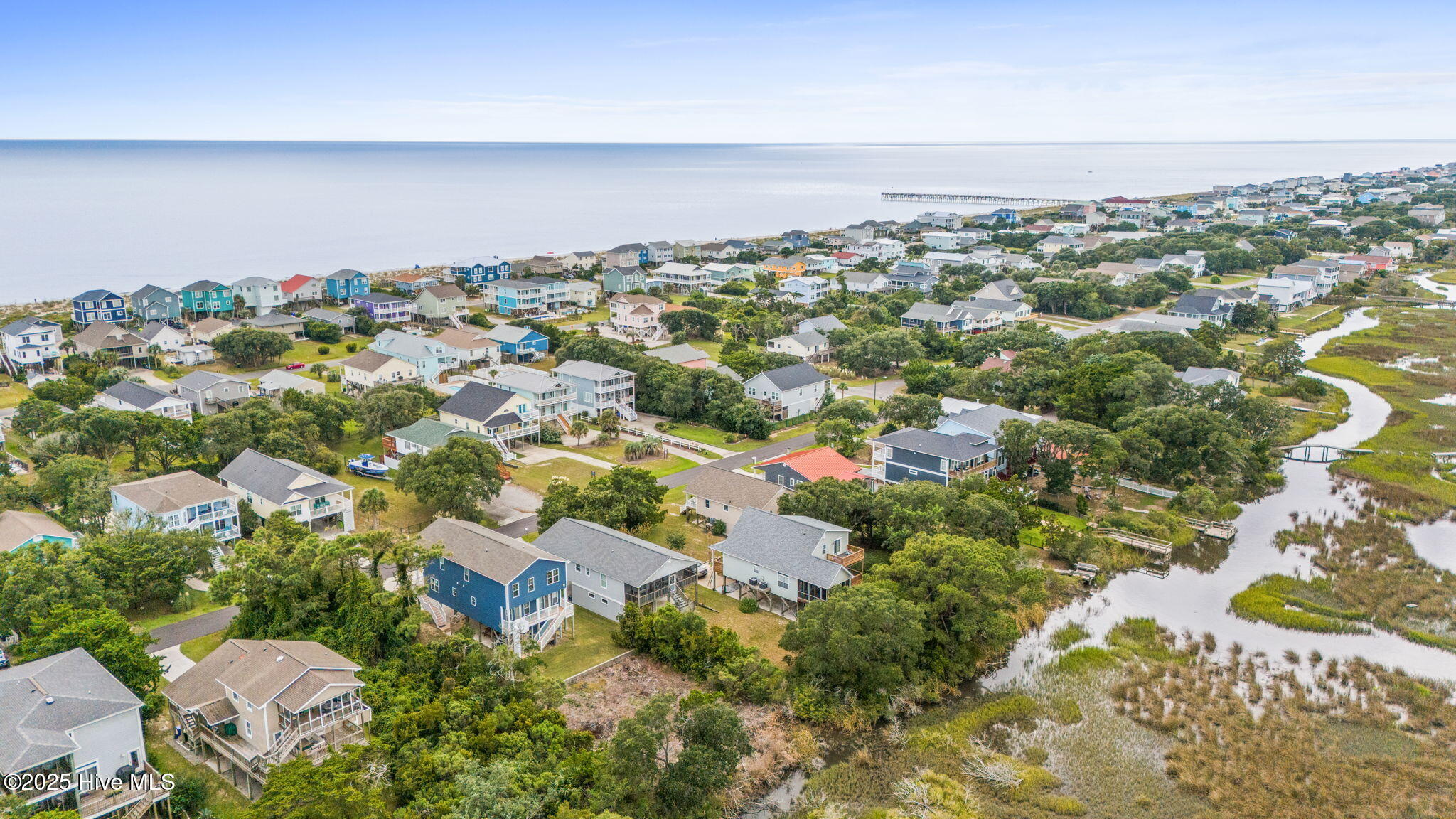 2216 E Pelican Drive