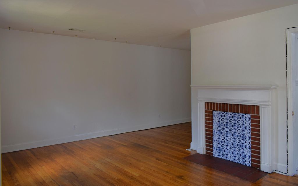 Photo of 1208 Hickman Road, Augusta, GA 30904 (MLS # 550407)