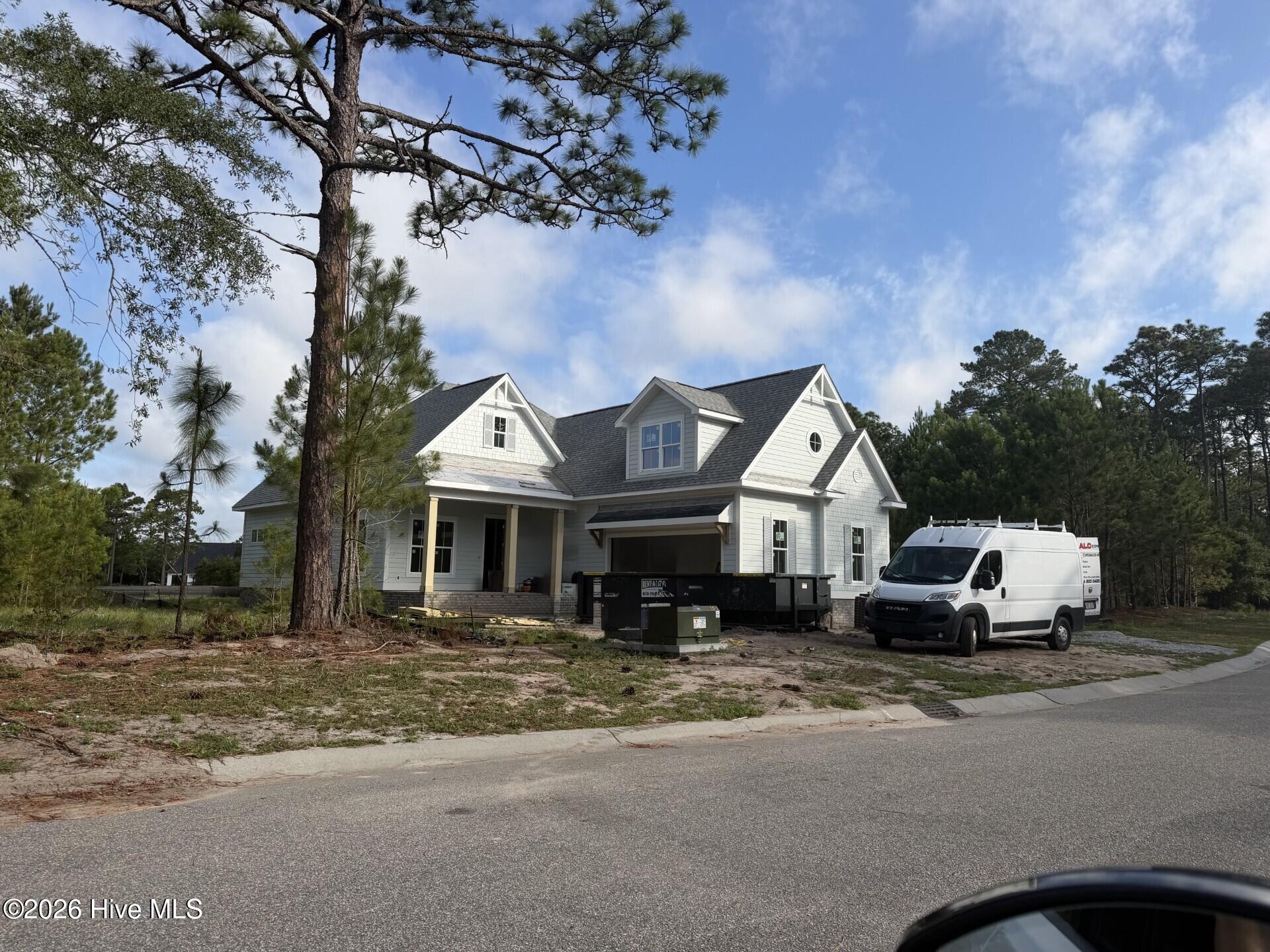 1543 St Vincent Drive SW