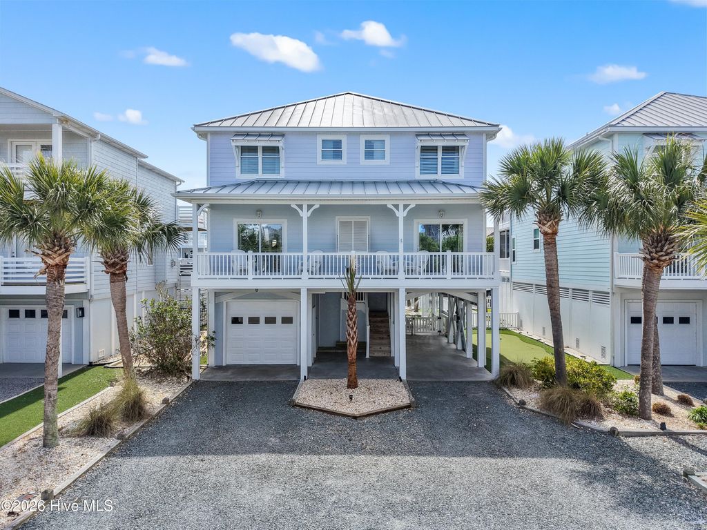 Photo of 31 Cumberland Street, Ocean Isle Beach, NC 28469 (MLS # 100569171)