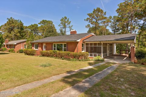 Homes For Sale - 302 Juanita Avenue<br/> Hamlet, NC 28345