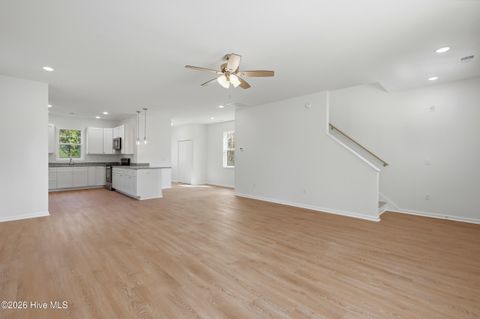 Tiny photo for 308 S Vann Street, Burgaw, NC 28425 (MLS # 100559528)