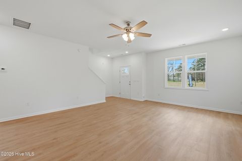 Tiny photo for 308 S Vann Street, Burgaw, NC 28425 (MLS # 100559528)