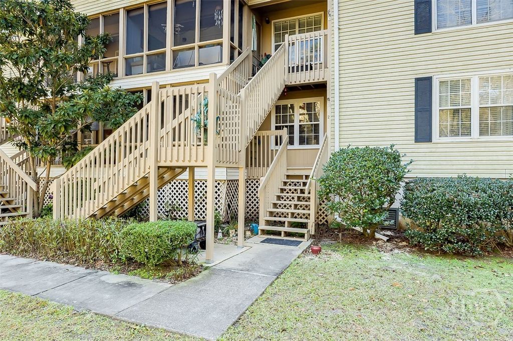Photo of 401 N Cromwell Road #T-2, Savannah, GA 31410 (MLS # SA347230)