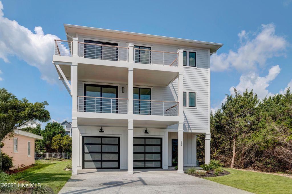Photo of 107 Raleigh Avenue, Surf City, NC 28445 (MLS # 100519024)