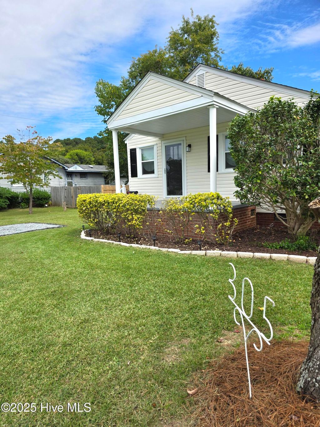 Photo of 305 N 10th Street, Erwin, NC 28339 (MLS # 100553755)