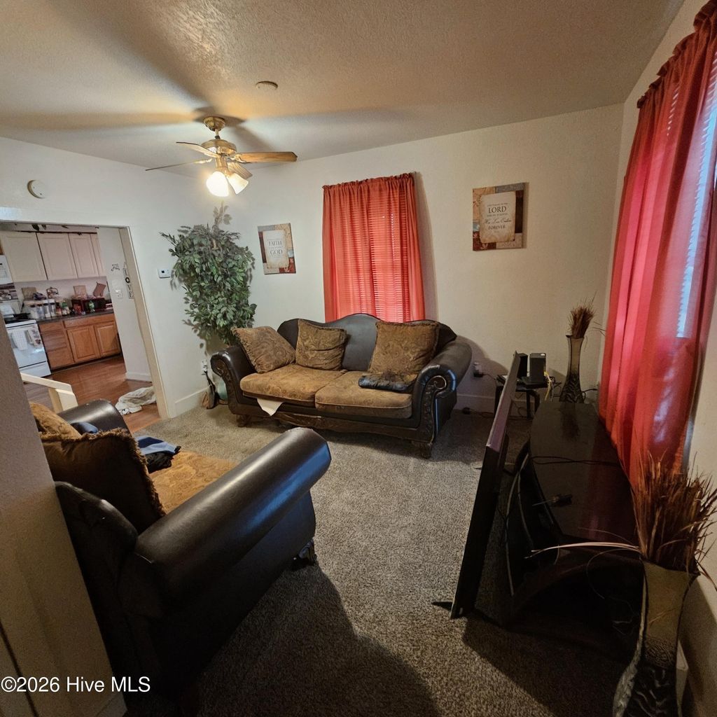 Photo of 805 Park Street, Elizabeth City, NC 27909 (MLS # 100577143)