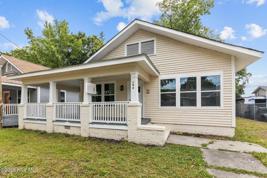 Photo of 106 Ridgeway Street, Greenville, NC 27834 (MLS # 100557886)