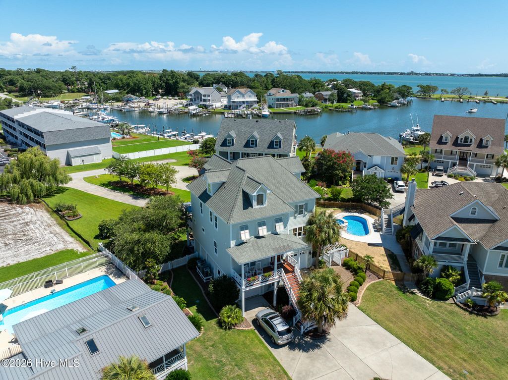 Photo of 111 Riverside Avenue, Morehead City, NC 28557 (MLS # 100562656)