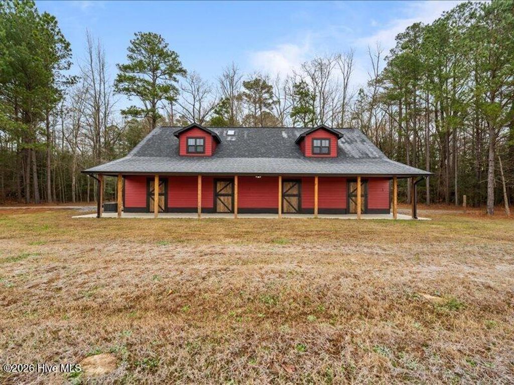 Photo of 1050 Lakebay Road, Vass, NC 28394 (MLS # 100563282)